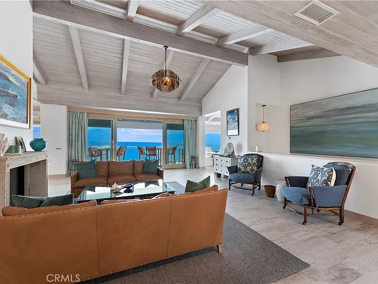 16 N La Senda Dr — Photo 4
