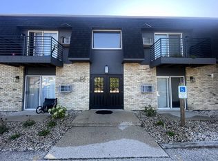 104 Weber St APT 8A, Walworth, WI 53184