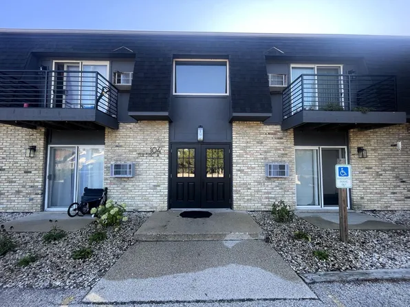 SSL Homestead Apartments, 104 Weber St APT 8A, Walworth, WI 53184