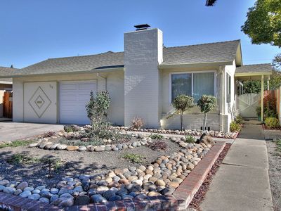 748 Borregas Ave, Sunnyvale, CA, 94085