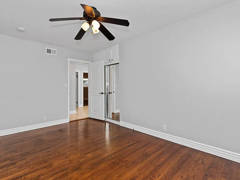 831 E Hoover Ave — Photo 21