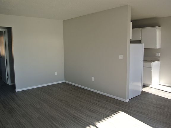 3rd image of 2516 4th St NW APT 2