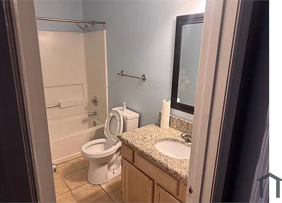 3 bed, 1300 sqft, $1,650 — Photo 4