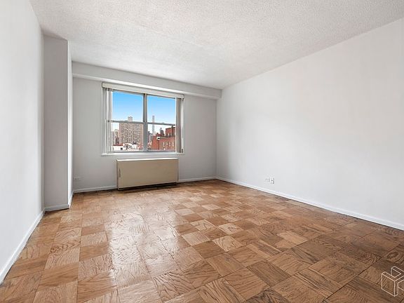 5th image of 345 E 86th St APT 10C