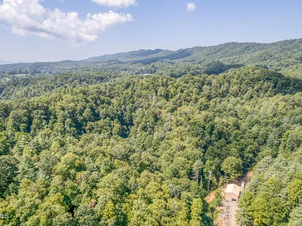 Waters Rd, Laurel Bloomery, TN 37680