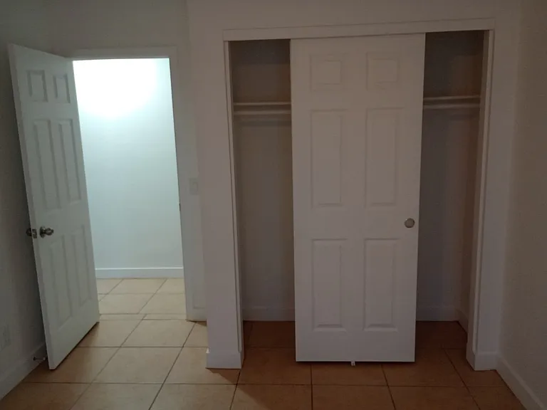 8529 W San Mateo Dr #1 — Photo 16