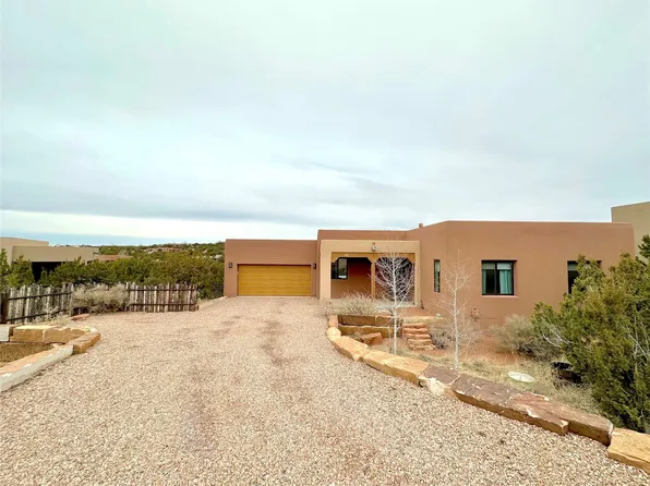 16 Via Bella, Santa Fe, NM 87507