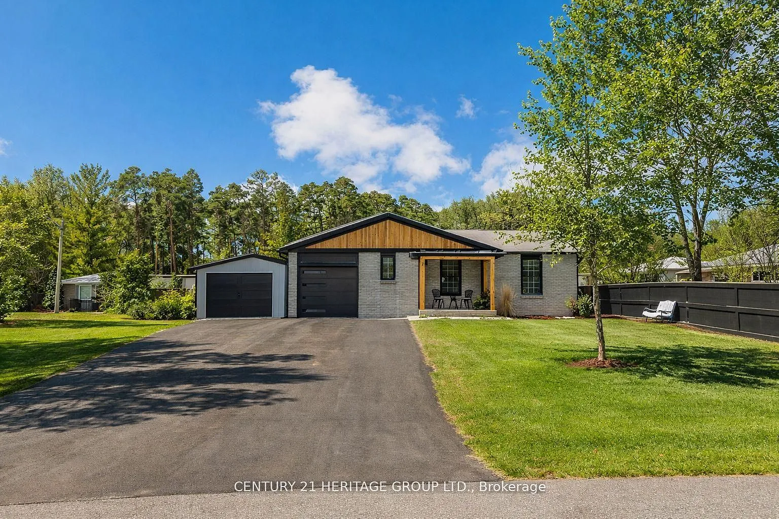 4 bed, $3,200 — Photo 3