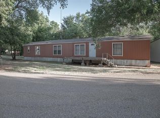 215 E 6th St, Wanette, OK 74878