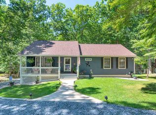46 Oak Grove Rd, Palmyra, VA 22963