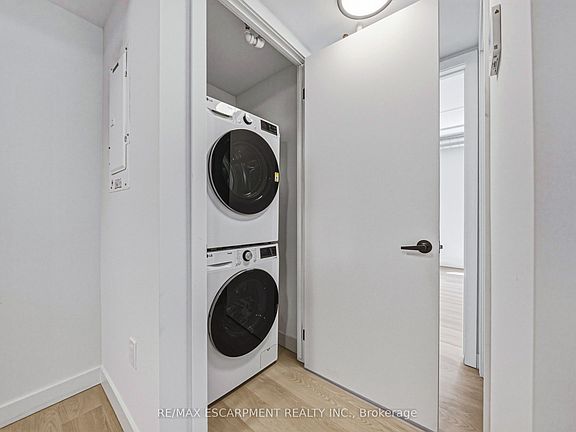 3rd image of 325 James St S #208