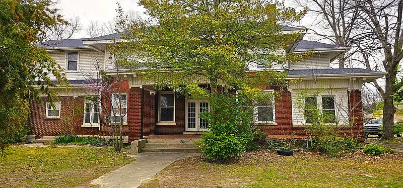 1 bed, 1.0 bath, $850 — Photo 2