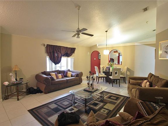 4th image of 7921 Harbor Bend Cir