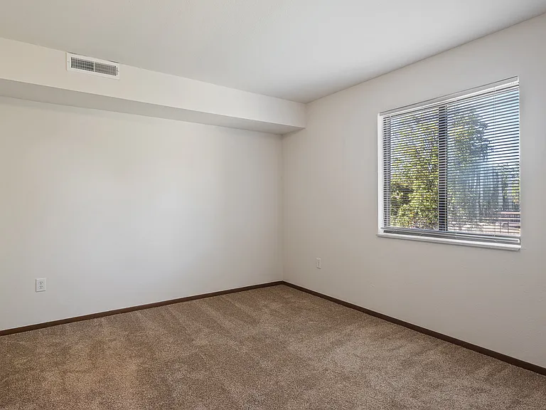 3790 Whispering Way Dr SE — Photo 23