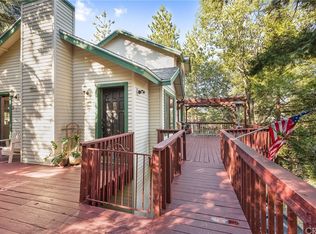 30681 Live Oak Dr, Running Springs, CA 92382