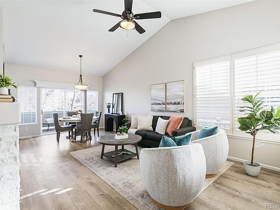 5th image of 299 W Jamison Circle #4