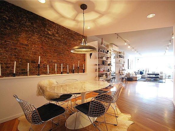 3rd image of 212 E 9th St APT 2