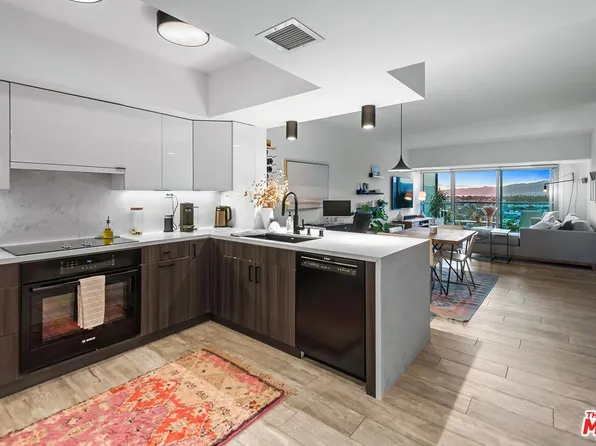 13700 Marina Pointe Dr Unit 1010, Marina Del Rey, CA 90292