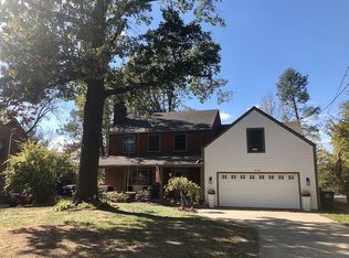 416 43rd St, Des Moines, IA 50312