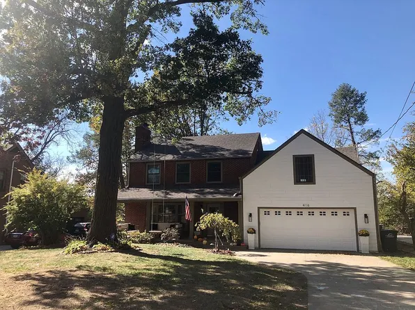 416 43rd St, Des Moines, IA 50312