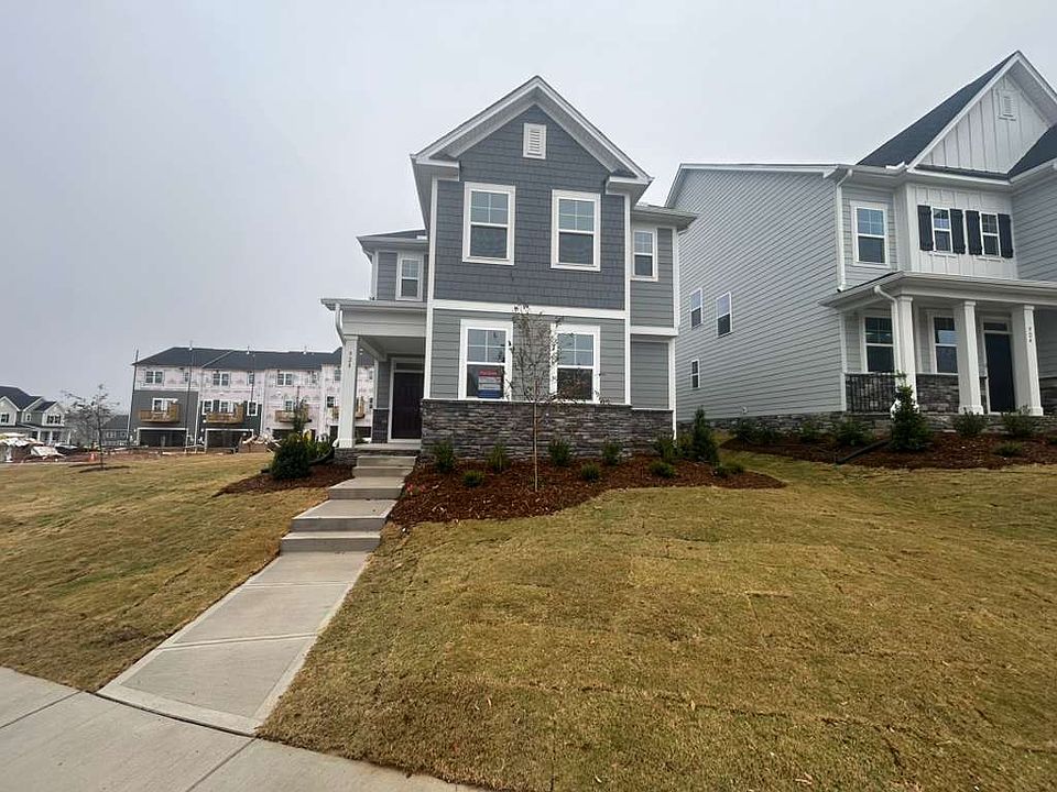 1st image of 928 Cassa Clubhouse Way