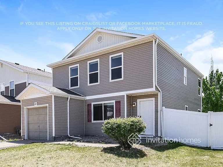 18606 E 45th Pl — Photo 4