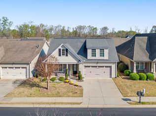 27 Briarhill Dr, Simpsonville, SC 29680