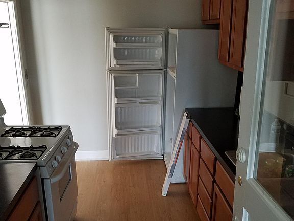 5th image of 7765 Lake St APT 2W