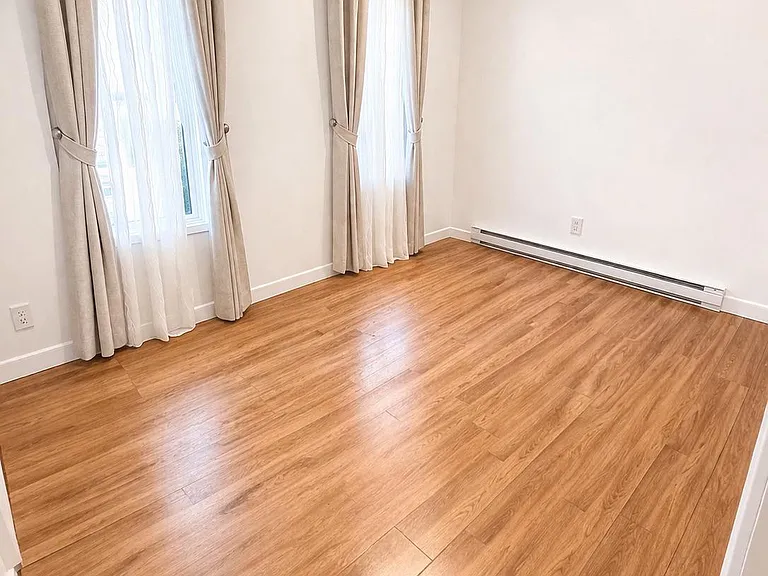142 Johnson Ave #2 — Photo 2