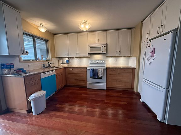 5th image of 1001 NE 90th Ave APT C