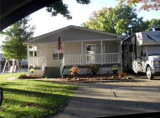 80 A St SW, Navarre, OH 44662