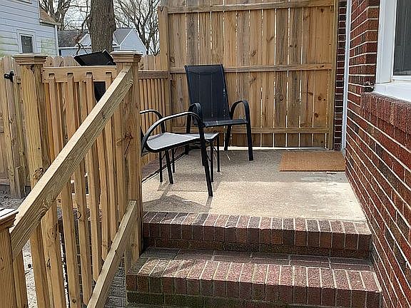 3rd image of 1211 E Balview Ave #A