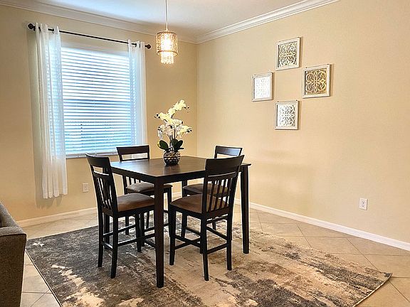 5th image of 3575 Dandolo Cir