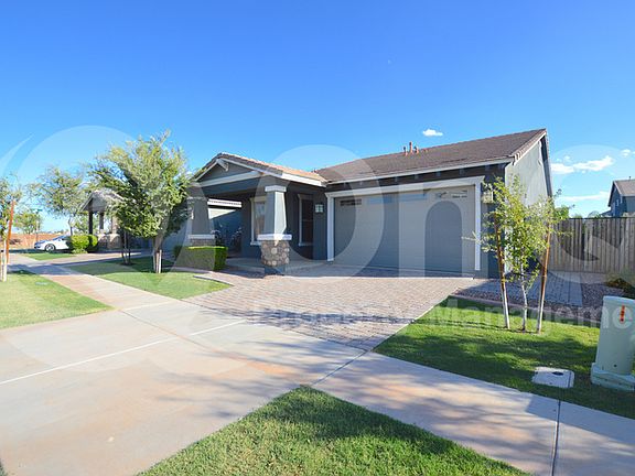 2nd image of 4379 E Mesquite St