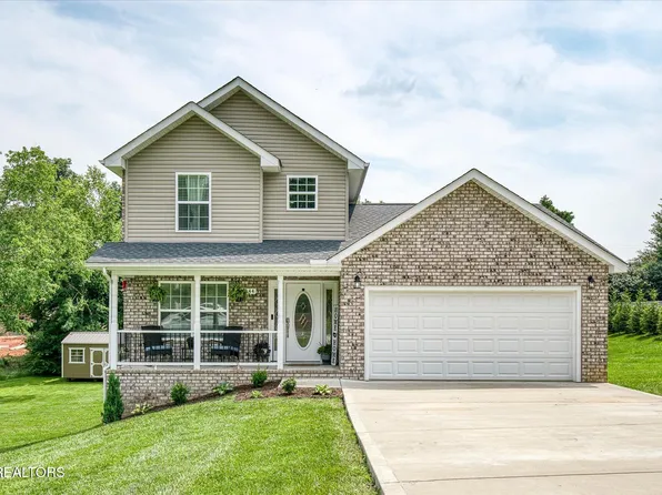 1044 Heathwood West Dr, Cookeville, TN 38506