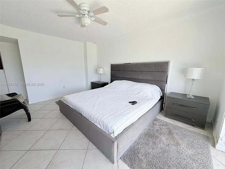 2750 NE 183rd St #Penthouse 10 — Photo 12