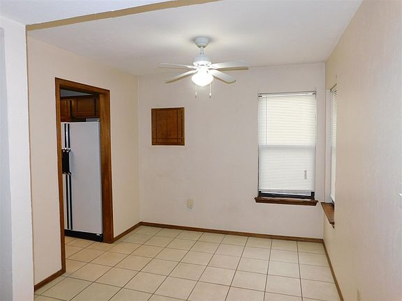 4th image of 4021 NW Ozmun Ave APT A