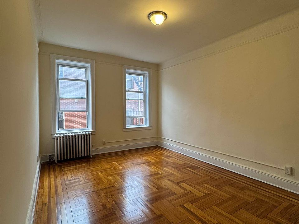 1st image of 4266 Phlox Pl APT B7