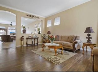 923 Shortland Cir, Manteca, CA 95337