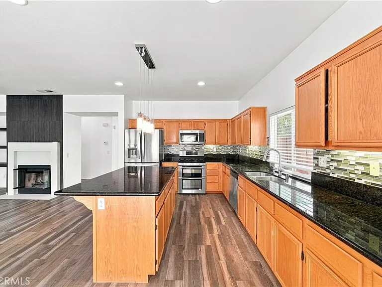 29390 Garnet St — Photo 16