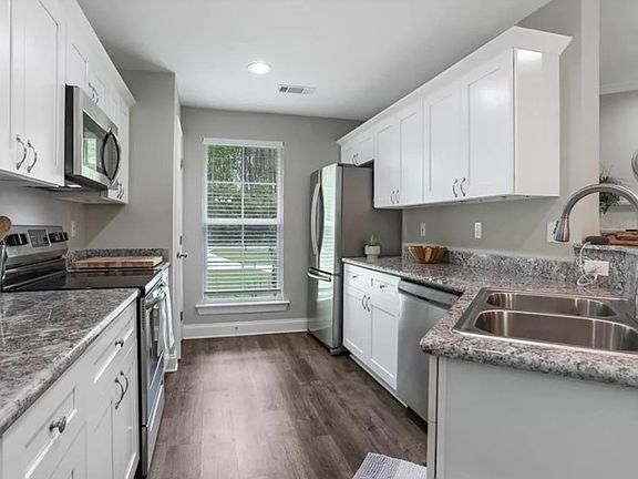 4th image of 62049 Choctaw Dr
