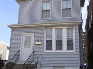 282 Travers Pl, Lyndhurst, NJ 07071