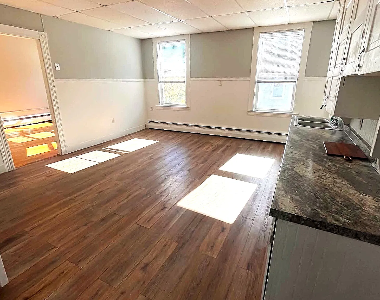 3 bed, $1,450 — Photo 2