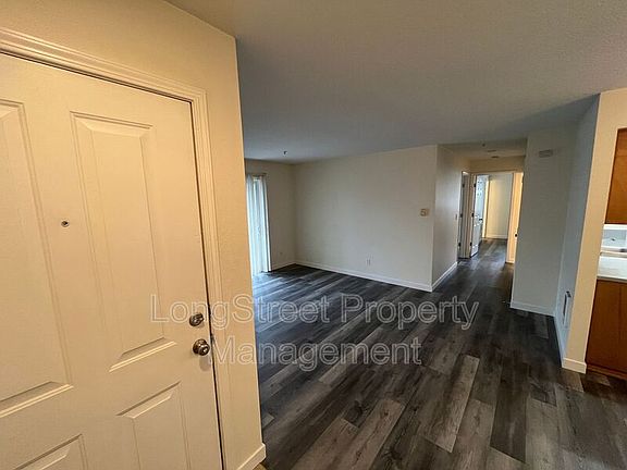 4th image of 8324 SE Rhine St APT 4