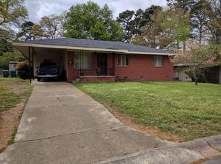11 Berkshire Dr, Little Rock, AR 72204