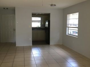 6340 27th St N APT A, Saint Petersburg, FL 33702