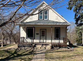 3339 Nebraska St, Sioux City, IA 51104