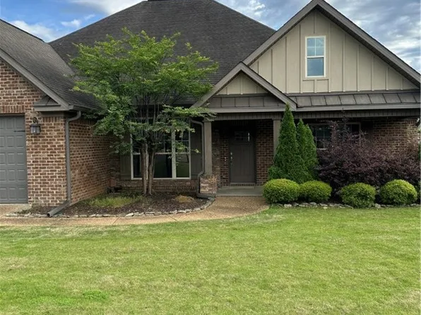 11532 Lindsay Way, Northport, AL 35475