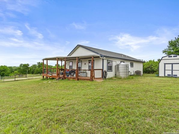 726 Mesa, Del Valle, TX 78617