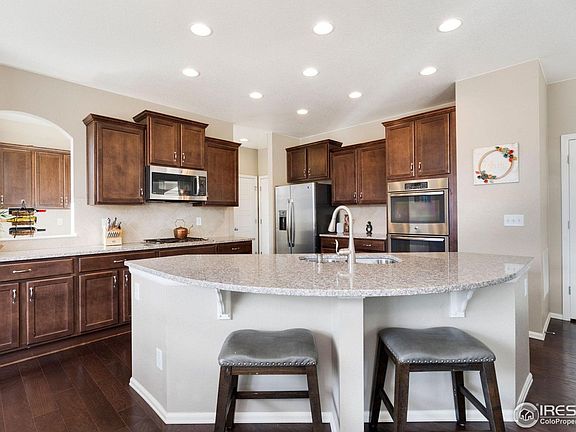 4th image of 2139 Longfin Dr